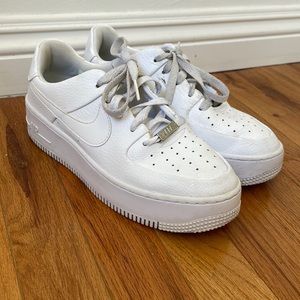 Air Force 1 Sage Low Platform